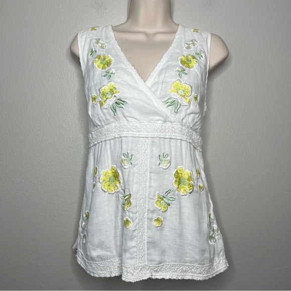 Carole Little Women Linen Blouse Small Cottage Core Yellow‎ Embroidered Flowers - Picture 1 of 9